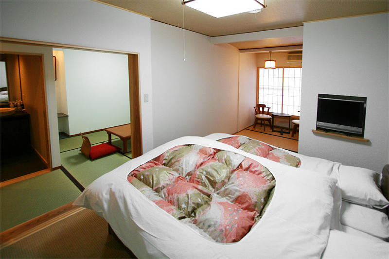 Masutomi Ryokan Hakone Zimmer foto